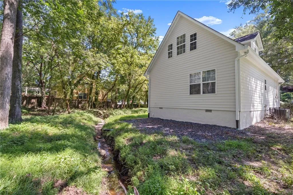 75 Johnson Road Nw, Atlanta, Georgia 30318, 4 Bedrooms Bedrooms, ,2 BathroomsBathrooms,Residential,For Sale,75 Johnson Road Nw,7640987
