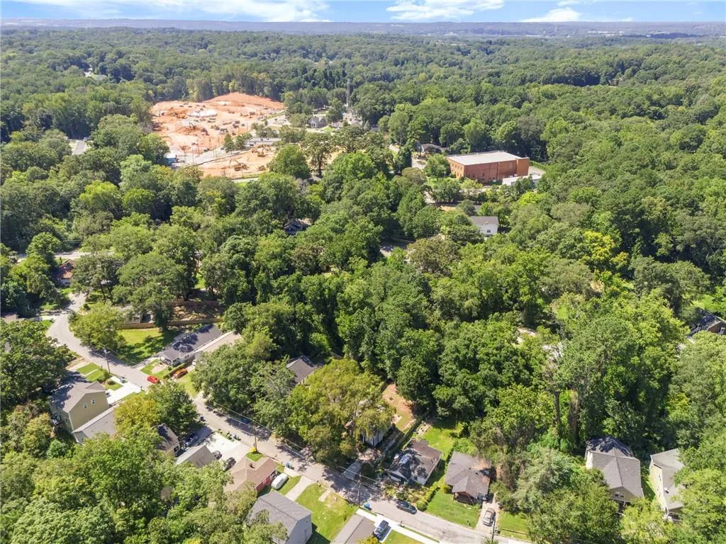 75 Johnson Road Nw, Atlanta, Georgia 30318, 4 Bedrooms Bedrooms, ,2 BathroomsBathrooms,Residential,For Sale,75 Johnson Road Nw,7640987