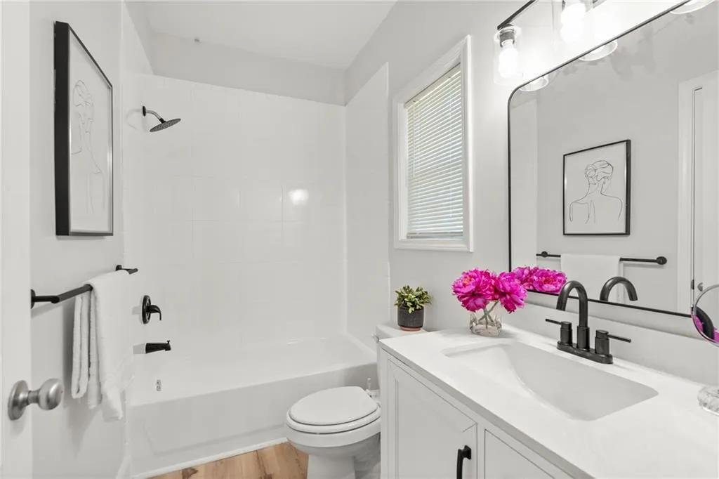 75 Johnson Road Nw, Atlanta, Georgia 30318, 4 Bedrooms Bedrooms, ,2 BathroomsBathrooms,Residential,For Sale,75 Johnson Road Nw,7640987