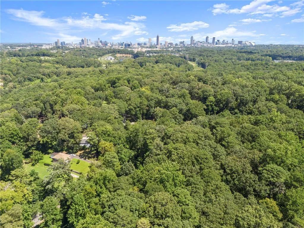 75 Johnson Road Nw, Atlanta, Georgia 30318, 4 Bedrooms Bedrooms, ,2 BathroomsBathrooms,Residential,For Sale,75 Johnson Road Nw,7640987