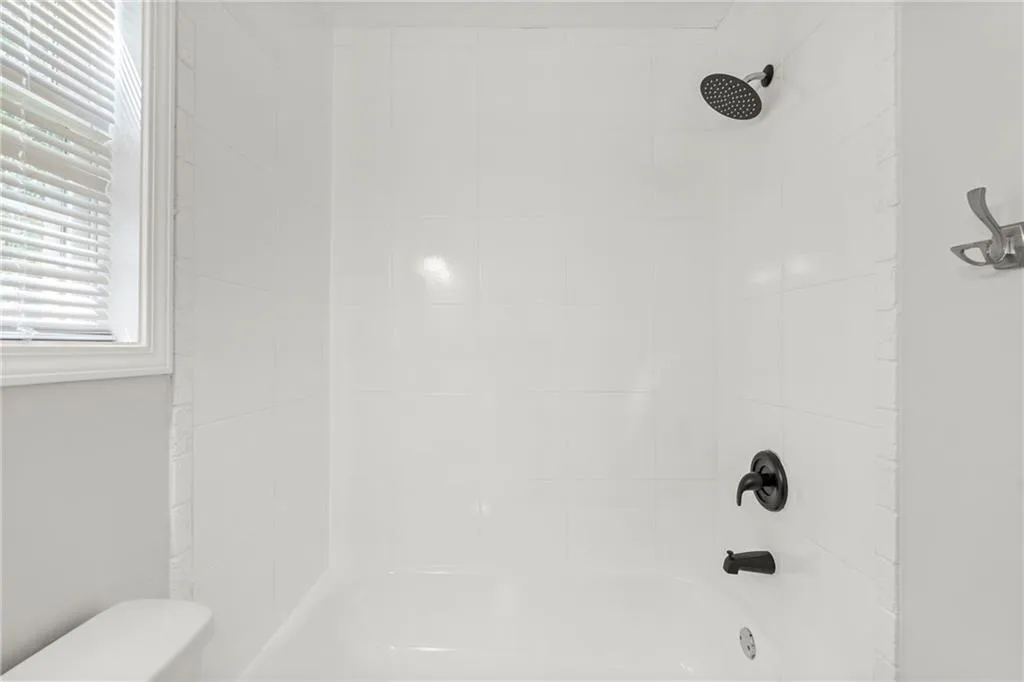75 Johnson Road Nw, Atlanta, Georgia 30318, 4 Bedrooms Bedrooms, ,2 BathroomsBathrooms,Residential,For Sale,75 Johnson Road Nw,7640987