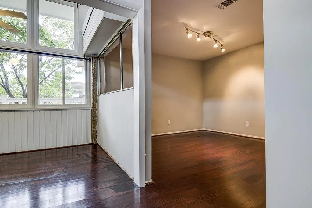 346 Carpenter Drive Unit 83, Atlanta, Georgia 30328, 2 Bedrooms Bedrooms, ,2 BathroomsBathrooms,Residential,Sold,346 Carpenter Drive Unit 83,5723208