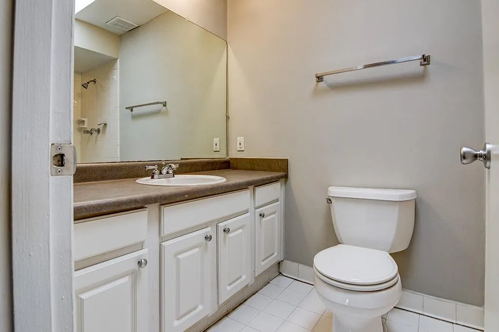 346 Carpenter Drive Unit 83, Atlanta, Georgia 30328, 2 Bedrooms Bedrooms, ,2 BathroomsBathrooms,Residential,Sold,346 Carpenter Drive Unit 83,5723208