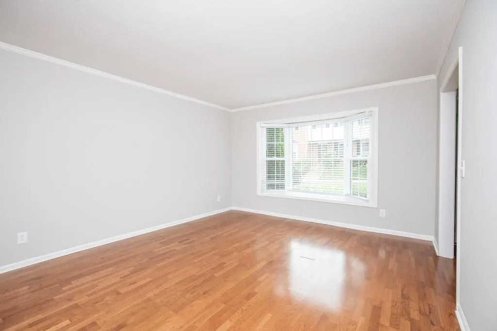 6520 Roswell Road Ne Unit 27, Atlanta, Georgia 30328, 2 Bedrooms Bedrooms, ,1 BathroomBathrooms,Residential,Sold,6520 Roswell Road Ne Unit 27,6793625