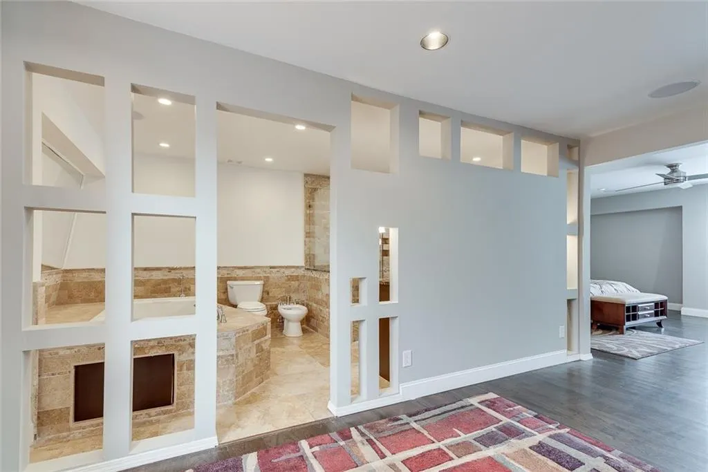 6907 Park Avenue, Atlanta, Georgia 30342, 2 Bedrooms Bedrooms, ,2 BathroomsBathrooms,Residential,Sold,6907 Park Avenue,6994723