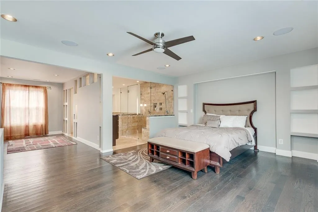 6907 Park Avenue, Atlanta, Georgia 30342, 2 Bedrooms Bedrooms, ,2 BathroomsBathrooms,Residential,Sold,6907 Park Avenue,6994723