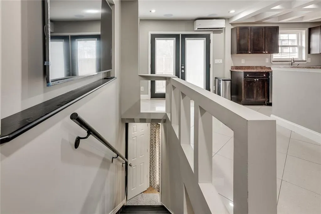 6907 Park Avenue, Atlanta, Georgia 30342, 2 Bedrooms Bedrooms, ,2 BathroomsBathrooms,Residential,Sold,6907 Park Avenue,6994723