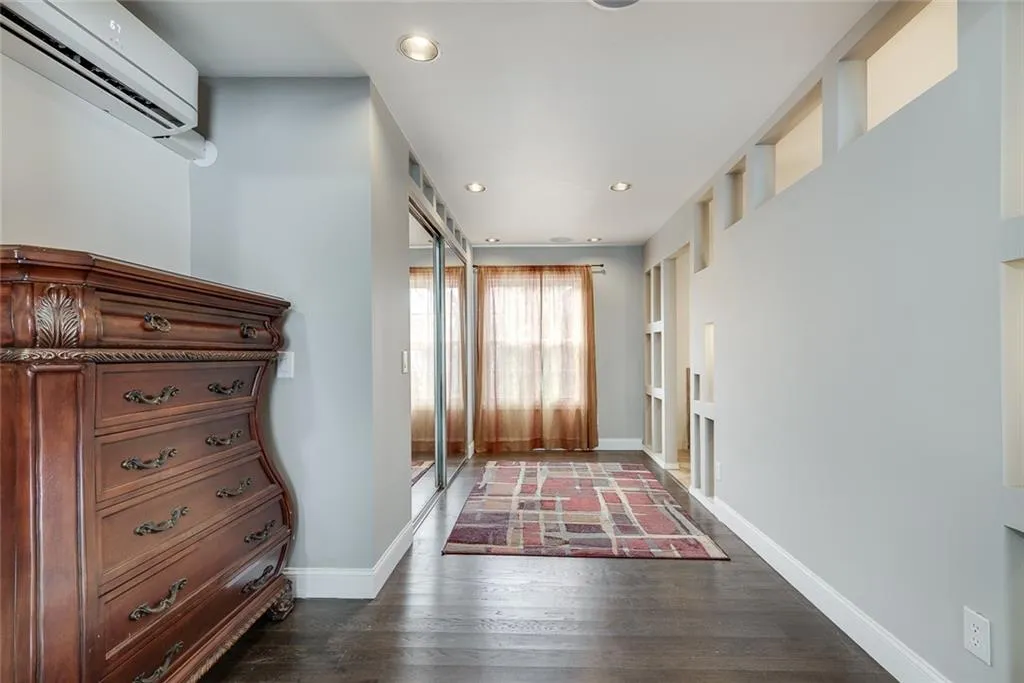 6907 Park Avenue, Atlanta, Georgia 30342, 2 Bedrooms Bedrooms, ,2 BathroomsBathrooms,Residential,Sold,6907 Park Avenue,6994723