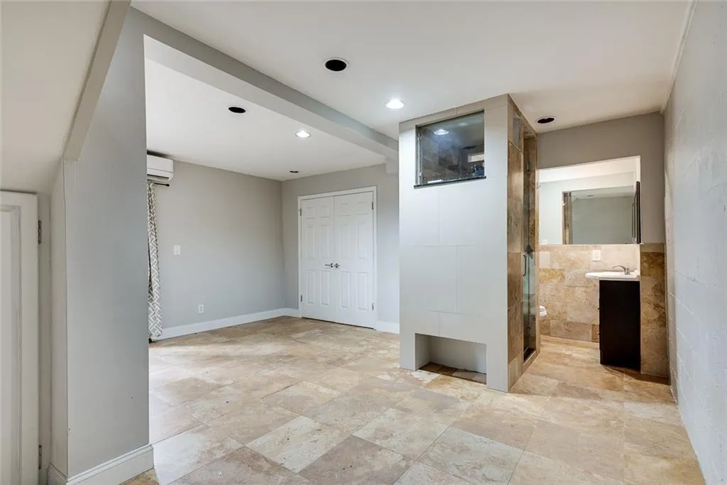 6907 Park Avenue, Atlanta, Georgia 30342, 2 Bedrooms Bedrooms, ,2 BathroomsBathrooms,Residential,Sold,6907 Park Avenue,6994723