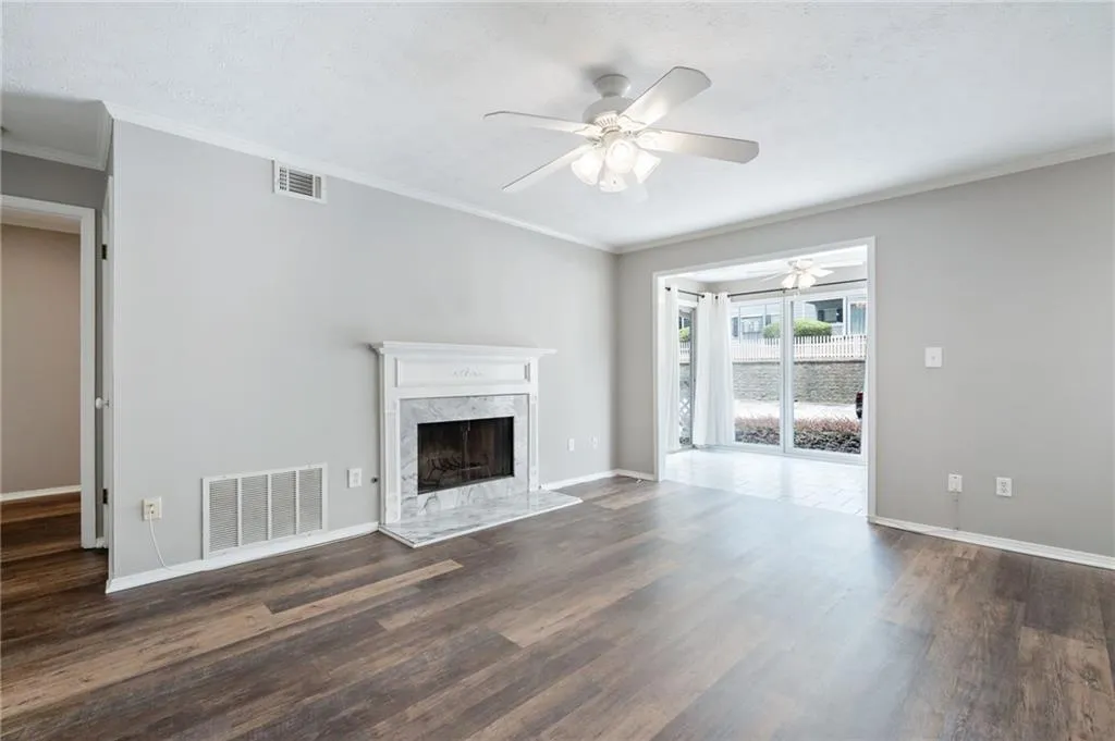 1205 Vicksburg Place, Sandy Springs, Georgia 30350, 2 Bedrooms Bedrooms, ,2 BathroomsBathrooms,Residential,Sold,1205 Vicksburg Place,7083367