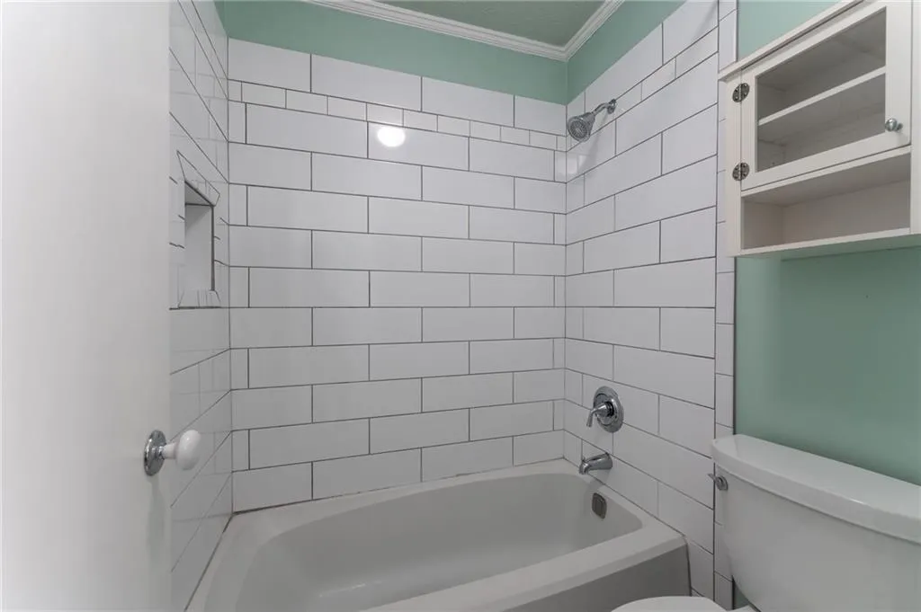 1205 Vicksburg Place, Sandy Springs, Georgia 30350, 2 Bedrooms Bedrooms, ,2 BathroomsBathrooms,Residential,Sold,1205 Vicksburg Place,7083367