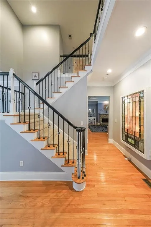 100 Wembley Court, Atlanta, Georgia 30328, 5 Bedrooms Bedrooms, ,4 BathroomsBathrooms,Residential,For Sale,100 Wembley Court,7413917