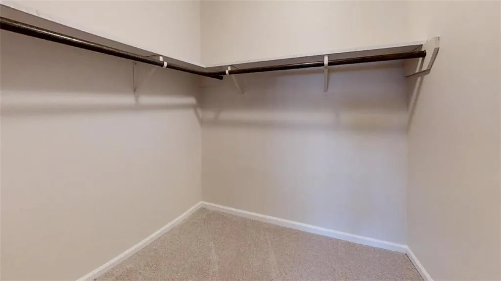 475 Mount Vernon Highway Ne Unit B212, Sandy Springs, Georgia 30328, 1 Bedroom Bedrooms, ,1 BathroomBathrooms,Residential,Sold,475 Mount Vernon Highway Ne Unit B212,6879928