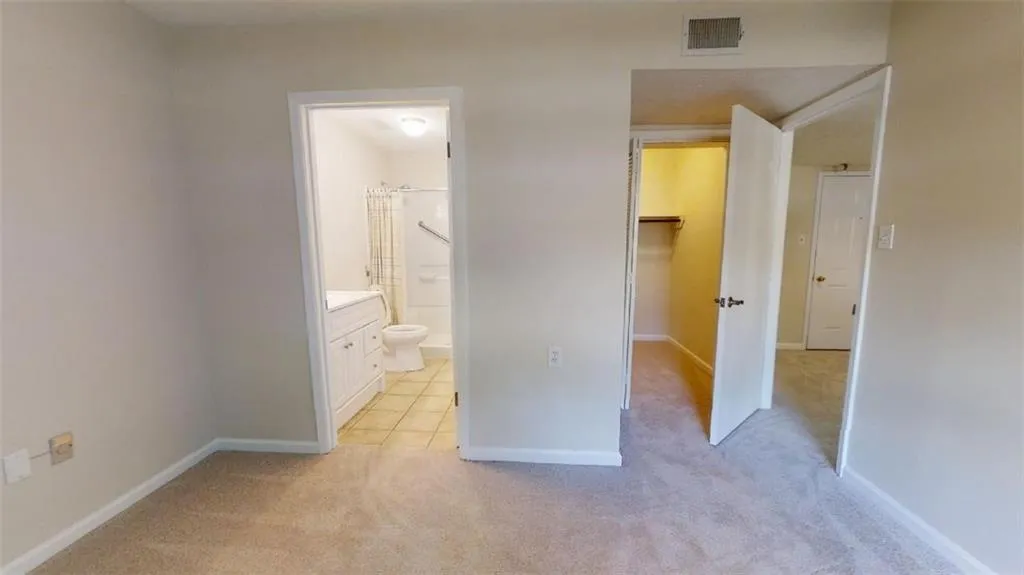 475 Mount Vernon Highway Ne Unit B212, Sandy Springs, Georgia 30328, 1 Bedroom Bedrooms, ,1 BathroomBathrooms,Residential,Sold,475 Mount Vernon Highway Ne Unit B212,6879928