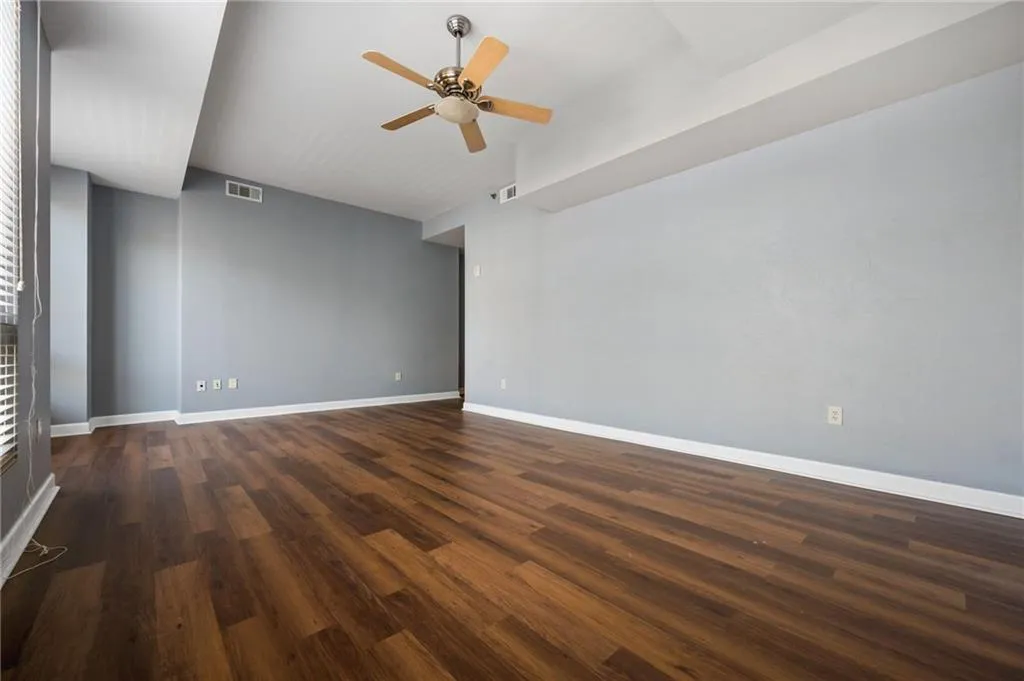 711 Cosmopolitan Drive Ne Unit 213, Atlanta, Georgia 30324, 2 Bedrooms Bedrooms, ,2 BathroomsBathrooms,Residential,For Sale,711 Cosmopolitan Drive Ne Unit 213,7649491