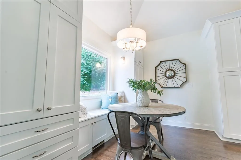 7545 Ball Mill Road, Sandy Springs, Georgia 30350, 5 Bedrooms Bedrooms, ,3 BathroomsBathrooms,Residential,Sold,7545 Ball Mill Road,6085219