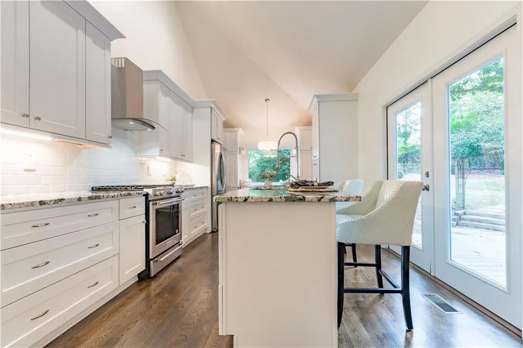 7545 Ball Mill Road, Sandy Springs, Georgia 30350, 5 Bedrooms Bedrooms, ,3 BathroomsBathrooms,Residential,Sold,7545 Ball Mill Road,6085219