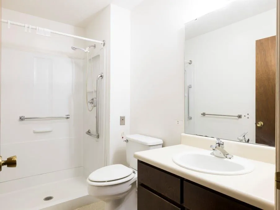 475 Mount Vernon Highway Ne Unit B218, Sandy Springs, Georgia 30328, 2 Bedrooms Bedrooms, ,2 BathroomsBathrooms,Residential,Sold,475 Mount Vernon Highway Ne Unit B218,7256884