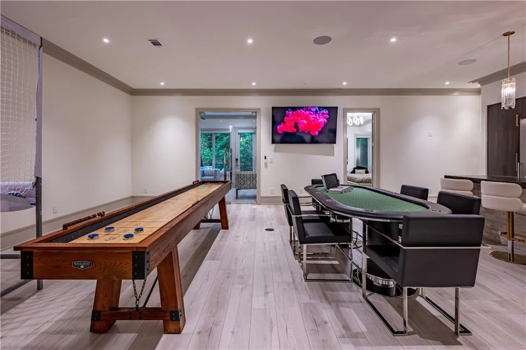 1090 Kingston Drive, Sandy Springs, Georgia 30342, 6 Bedrooms Bedrooms, ,6 BathroomsBathrooms,Residential,Sold,1090 Kingston Drive,7145530 1090 Kingston Drive, Sandy Springs, Georgia 30342, 6 Bedrooms Bedrooms, ,6 BathroomsBathrooms,Residential,Sold,1090 Kingston Drive,7145530