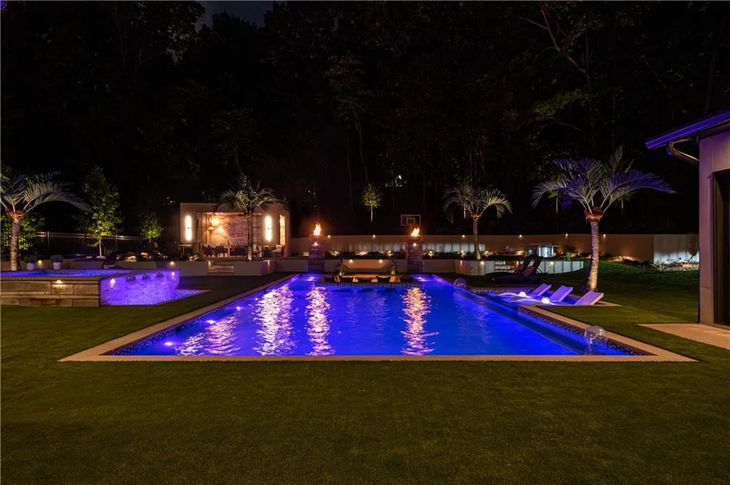 1090 Kingston Drive, Sandy Springs, Georgia 30342, 6 Bedrooms Bedrooms, ,6 BathroomsBathrooms,Residential,Sold,1090 Kingston Drive,7145530 1090 Kingston Drive, Sandy Springs, Georgia 30342, 6 Bedrooms Bedrooms, ,6 BathroomsBathrooms,Residential,Sold,1090 Kingston Drive,7145530