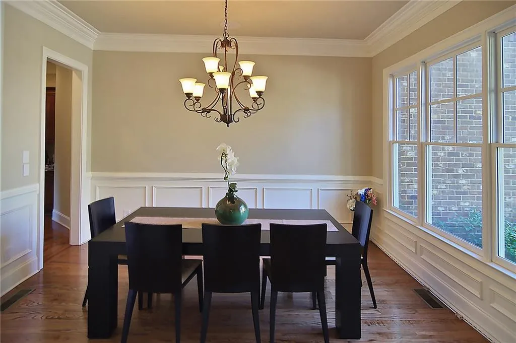 397 Carriage Drive, Atlanta, Georgia 30328, 6 Bedrooms Bedrooms, ,5 BathroomsBathrooms,Residential,Sold,397 Carriage Drive,5635836