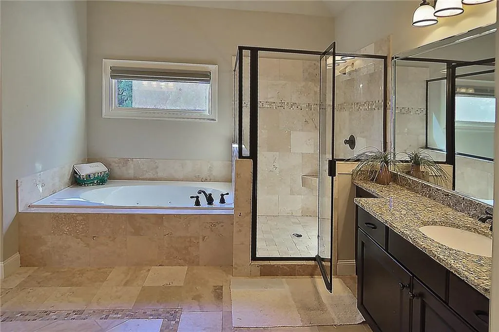 397 Carriage Drive, Atlanta, Georgia 30328, 6 Bedrooms Bedrooms, ,5 BathroomsBathrooms,Residential,Sold,397 Carriage Drive,5635836