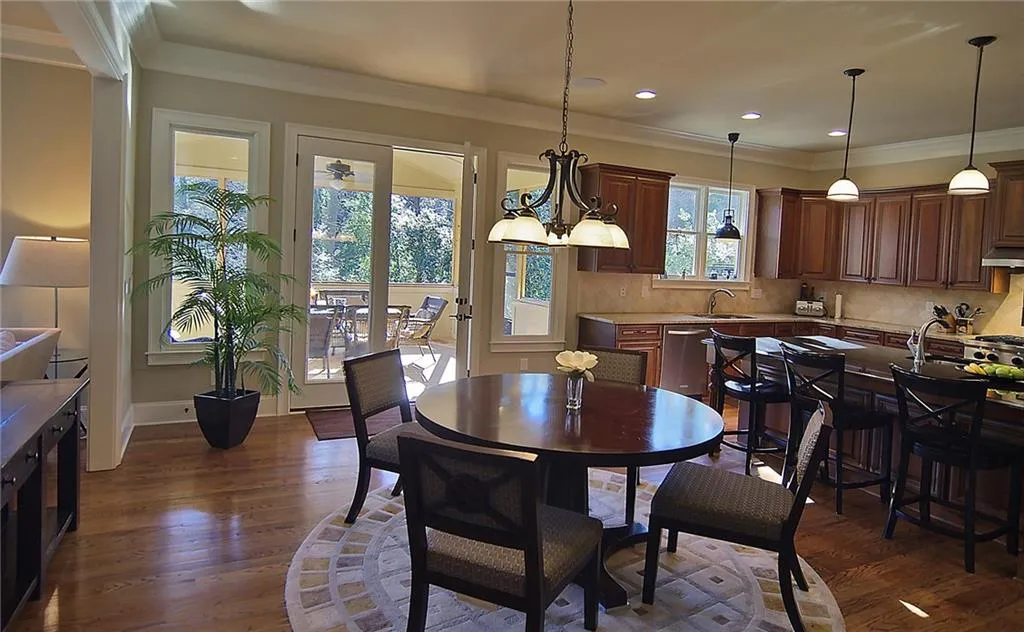 397 Carriage Drive, Atlanta, Georgia 30328, 6 Bedrooms Bedrooms, ,5 BathroomsBathrooms,Residential,Sold,397 Carriage Drive,5635836