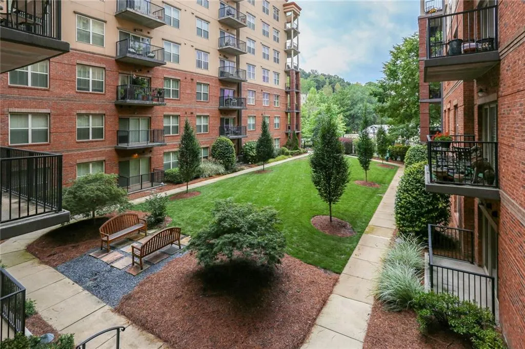 200 River Vista Drive Unit 231, Atlanta, Georgia 30339, 2 Bedrooms Bedrooms, ,2 BathroomsBathrooms,Residential,Sold,200 River Vista Drive Unit 231,7467807