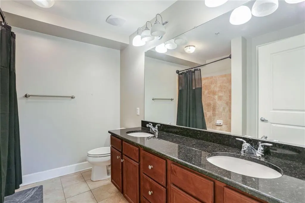 200 River Vista Drive Unit 231, Atlanta, Georgia 30339, 2 Bedrooms Bedrooms, ,2 BathroomsBathrooms,Residential,Sold,200 River Vista Drive Unit 231,7467807