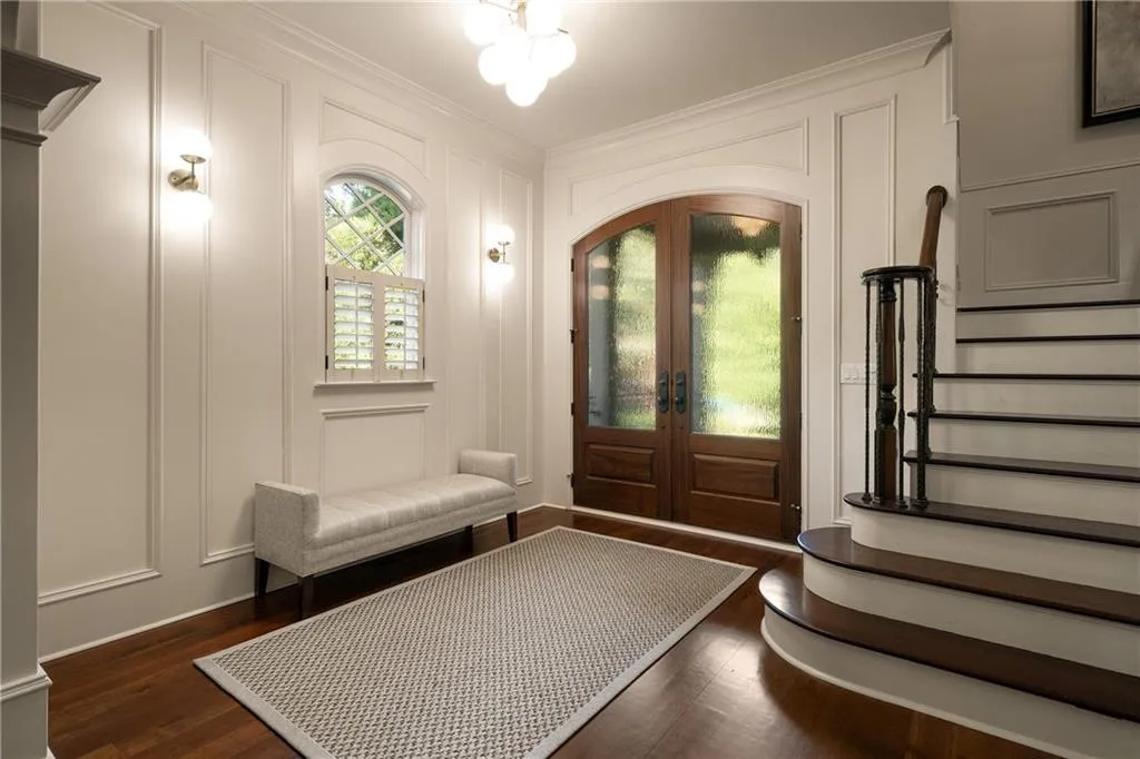4136 N Stratford Road Ne, Atlanta, Georgia 30342, 6 Bedrooms Bedrooms, ,7 BathroomsBathrooms,Residential,For Sale,4136 N Stratford Road Ne,7627296