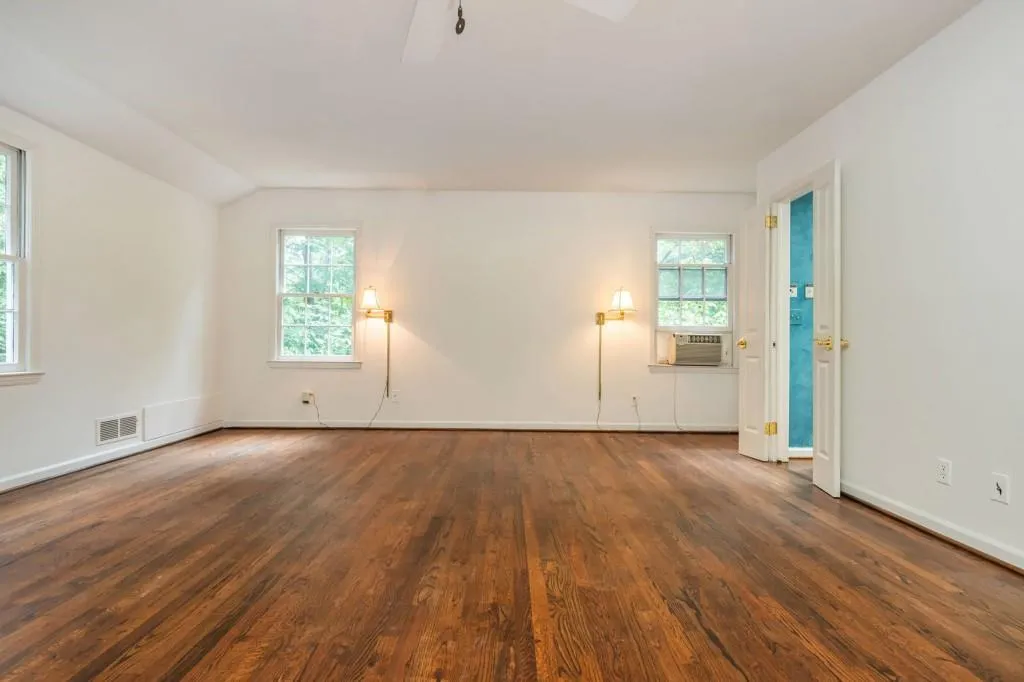 4765 Jett Road, Atlanta, Georgia 30327, 5 Bedrooms Bedrooms, ,4 BathroomsBathrooms,Residential,For Sale,4765 Jett Road,7629481