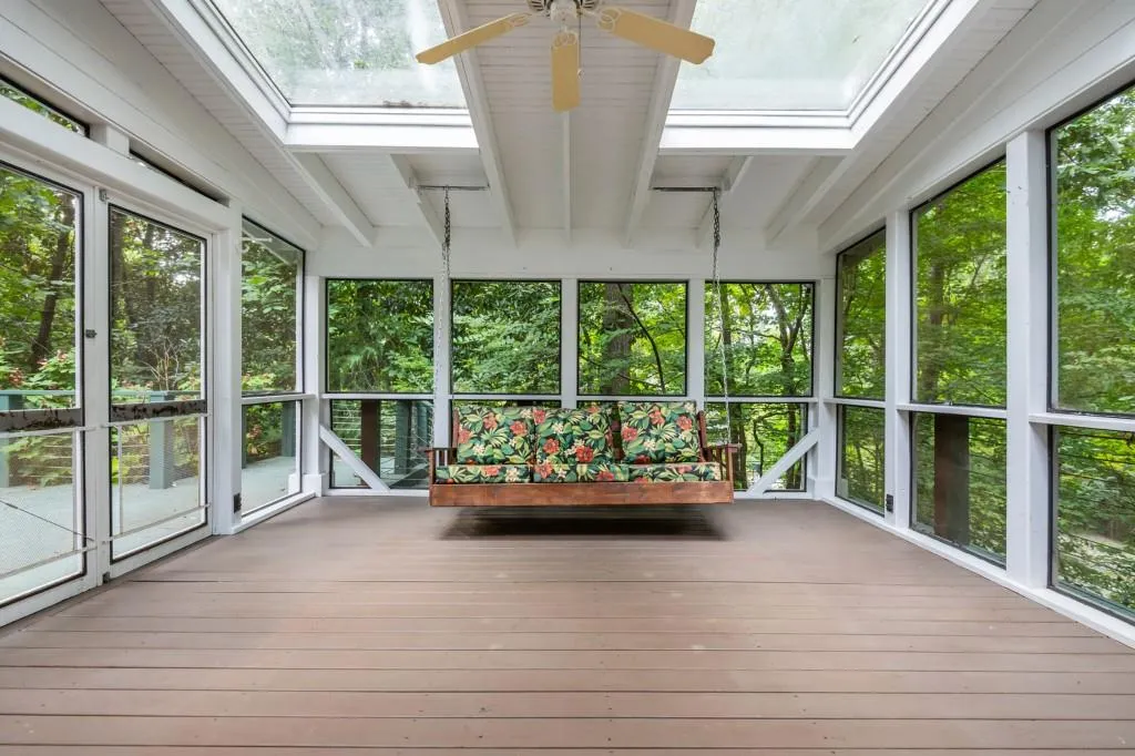 4765 Jett Road, Atlanta, Georgia 30327, 5 Bedrooms Bedrooms, ,4 BathroomsBathrooms,Residential,For Sale,4765 Jett Road,7629481