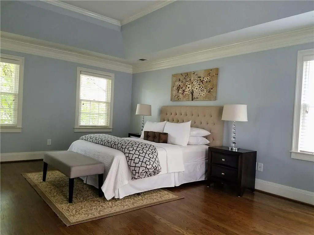 7420 Crompton Court N, Atlanta, Georgia 30350, 6 Bedrooms Bedrooms, ,5 BathroomsBathrooms,Residential,Sold,7420 Crompton Court N,5882694