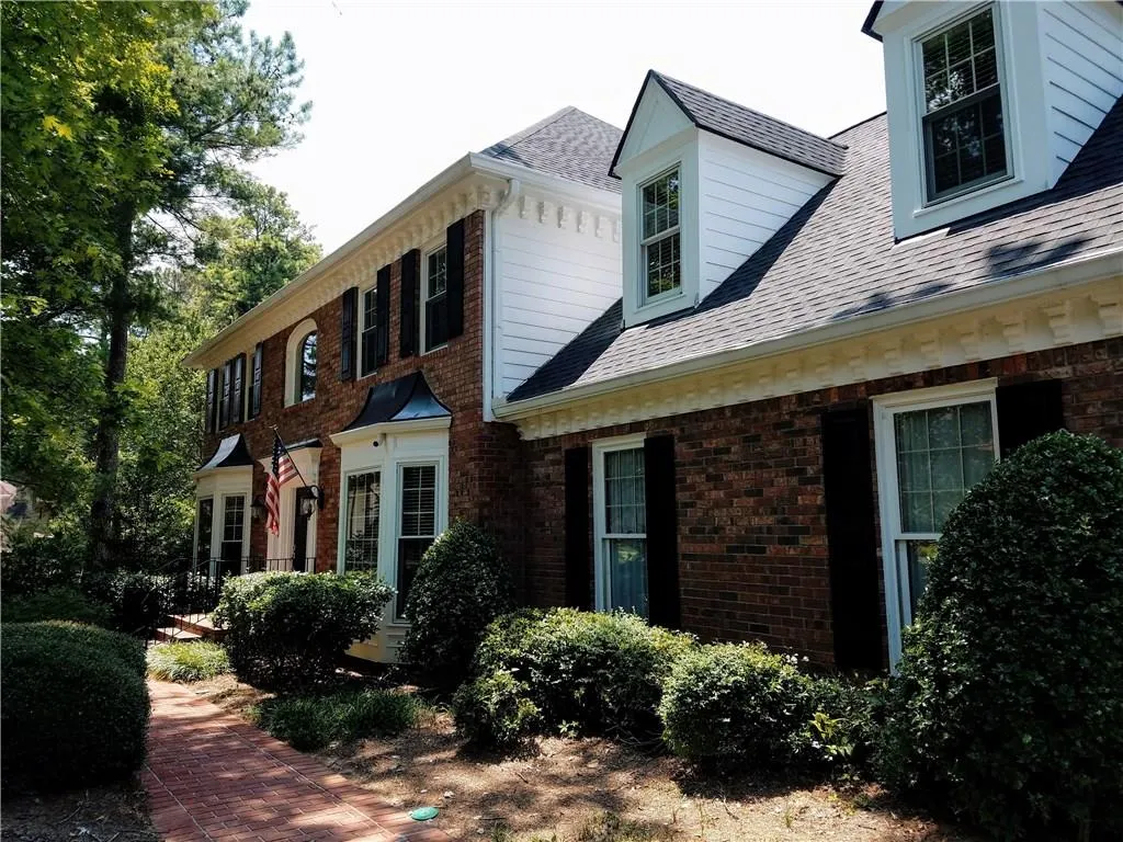 7420 Crompton Court N, Atlanta, Georgia 30350, 6 Bedrooms Bedrooms, ,5 BathroomsBathrooms,Residential,Sold,7420 Crompton Court N,5882694