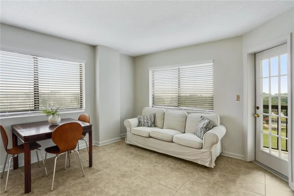795 Hammond Drive Unit 1208, Atlanta, Georgia 30328, 1 Bedroom Bedrooms, ,1 BathroomBathrooms,Residential,Sold,795 Hammond Drive Unit 1208,6589094