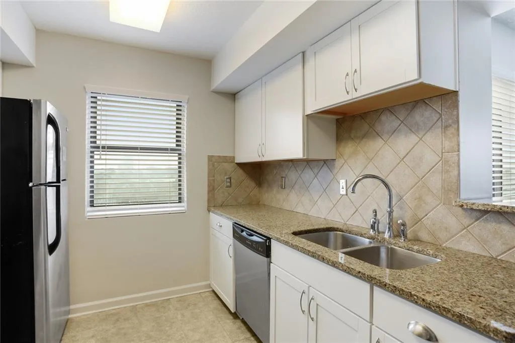 795 Hammond Drive Unit 1208, Atlanta, Georgia 30328, 1 Bedroom Bedrooms, ,1 BathroomBathrooms,Residential,Sold,795 Hammond Drive Unit 1208,6589094