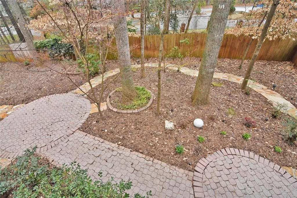 935 Roberts Landing Cove, Sandy Springs, Georgia 30350, 4 Bedrooms Bedrooms, ,3 BathroomsBathrooms,Residential,Sold,935 Roberts Landing Cove,5974539