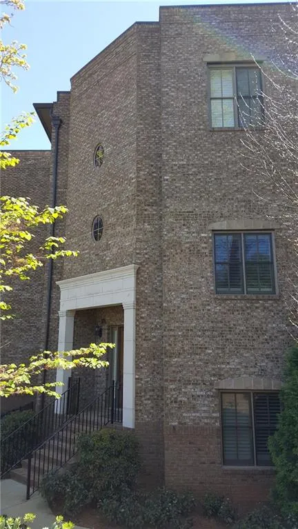 3631 Habersham Road Nw Unit 43, Atlanta, Georgia 30305, 6 Bedrooms Bedrooms, ,6 BathroomsBathrooms,Residential,Sold,3631 Habersham Road Nw Unit 43,5655634