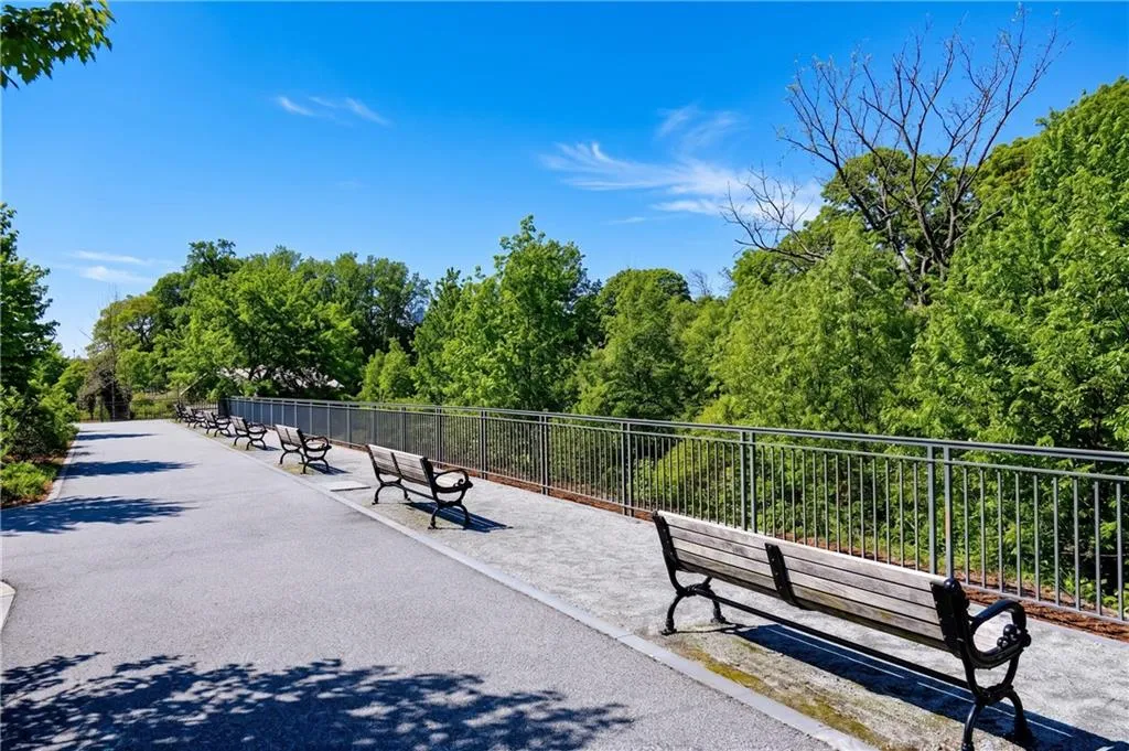 209 14th Street Ne Unit 307, Atlanta, Georgia 30309, 2 Bedrooms Bedrooms, 0 ,2 BathroomsBathrooms,Residential,For Sale,209 14th Street Ne Unit 307,7831134
