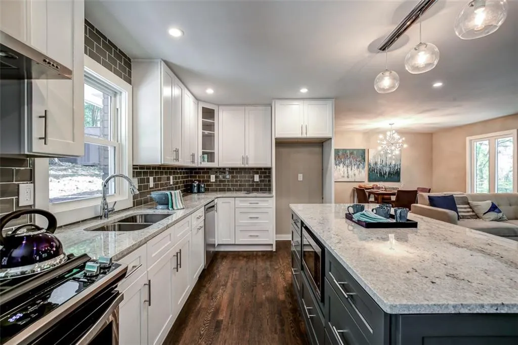 1152 Converse Drive Ne, Atlanta, Georgia 30324, 4 Bedrooms Bedrooms, ,3 BathroomsBathrooms,Residential,Sold,1152 Converse Drive Ne,5831782