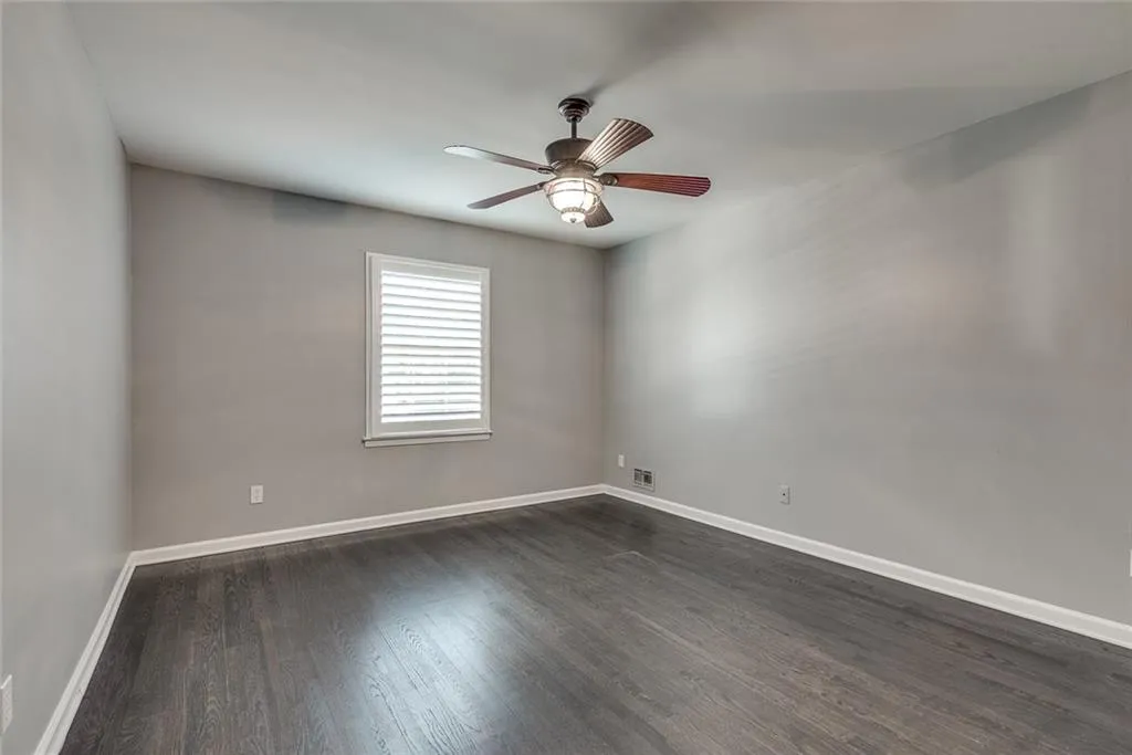 40 Brandon Ridge Drive, Atlanta, Georgia 30328, 4 Bedrooms Bedrooms, ,3 BathroomsBathrooms,Residential,Sold,40 Brandon Ridge Drive,7005542