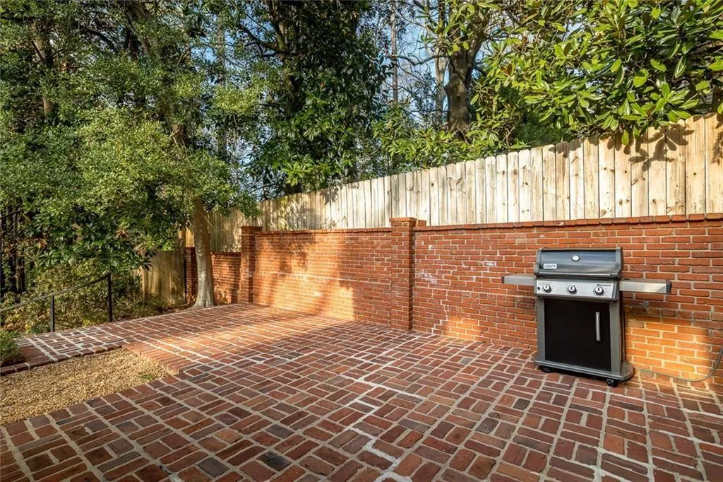 4614 Meadow Valley Drive, Sandy Springs, Georgia 30342, 4 Bedrooms Bedrooms, ,3 BathroomsBathrooms,Residential,Sold,4614 Meadow Valley Drive,6729434