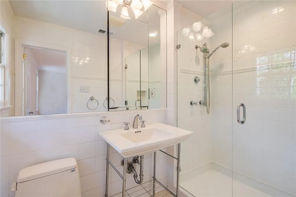 4614 Meadow Valley Drive, Sandy Springs, Georgia 30342, 4 Bedrooms Bedrooms, ,3 BathroomsBathrooms,Residential,Sold,4614 Meadow Valley Drive,6729434