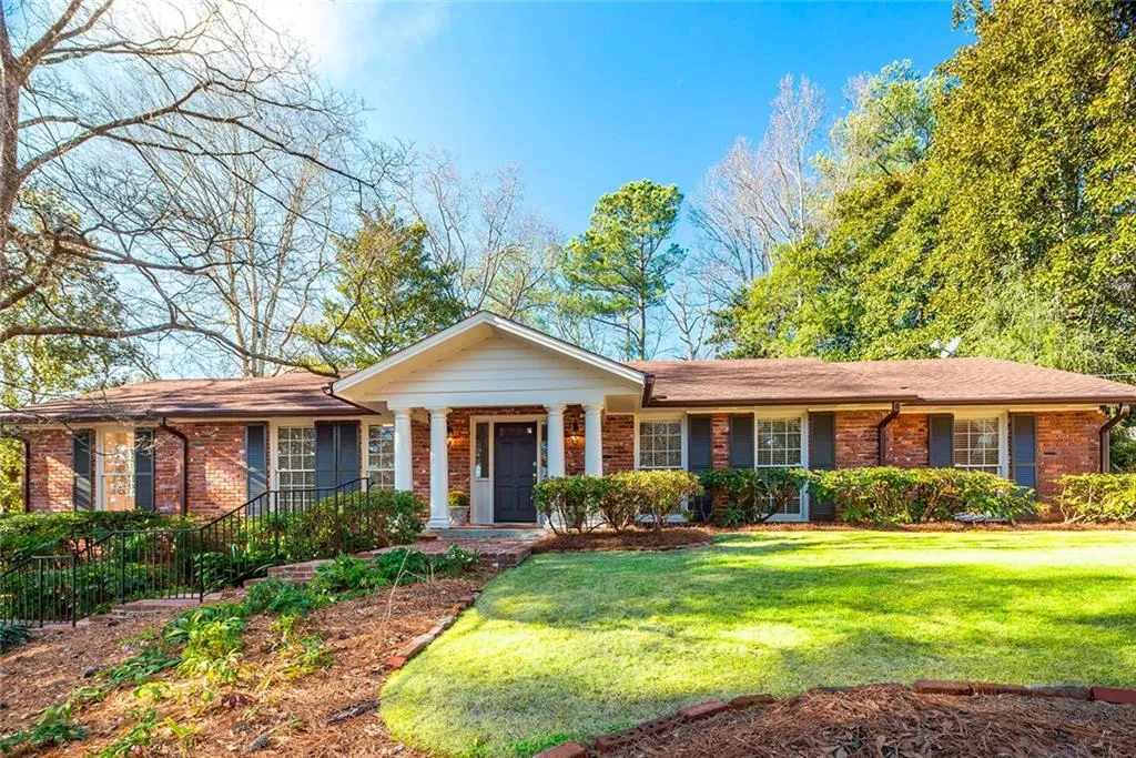 4614 Meadow Valley Drive, Sandy Springs, Georgia 30342, 4 Bedrooms Bedrooms, ,3 BathroomsBathrooms,Residential,Sold,4614 Meadow Valley Drive,6729434