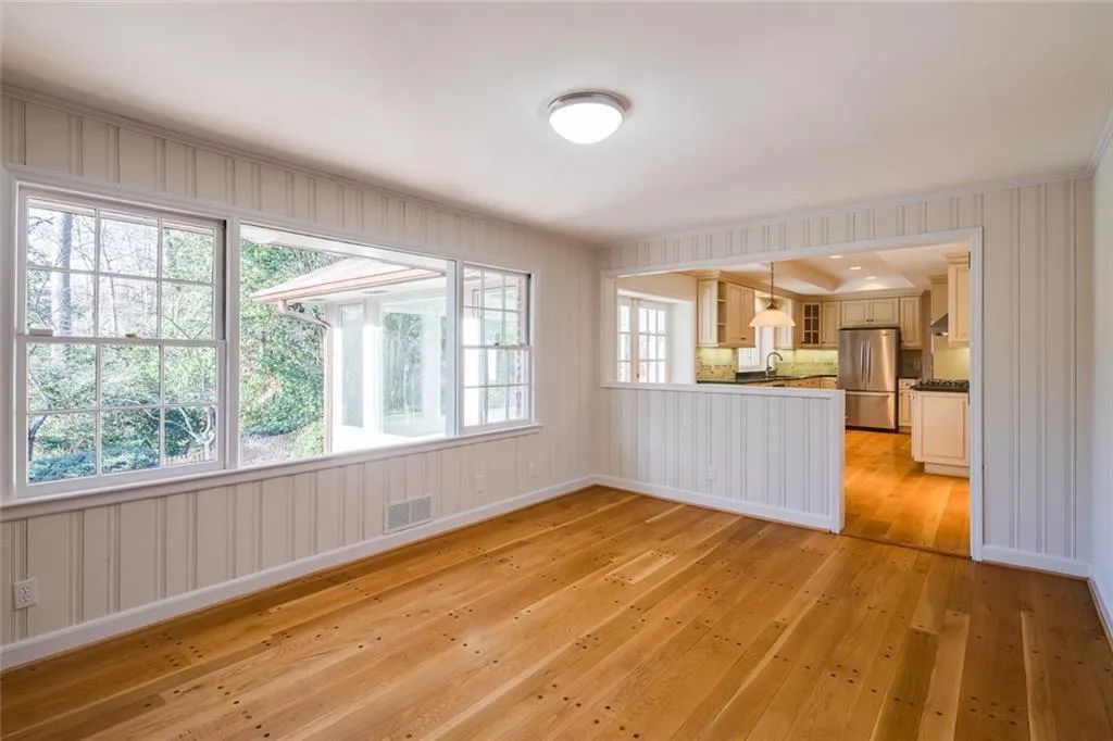 4614 Meadow Valley Drive, Sandy Springs, Georgia 30342, 4 Bedrooms Bedrooms, ,3 BathroomsBathrooms,Residential,Sold,4614 Meadow Valley Drive,6729434