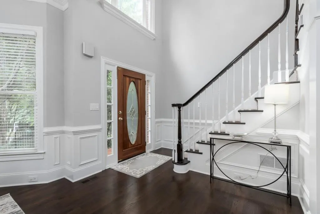675 Forest Hills Drive, Atlanta, Georgia 30342, 4 Bedrooms Bedrooms, ,2 BathroomsBathrooms,Residential,Sold,675 Forest Hills Drive,6899900