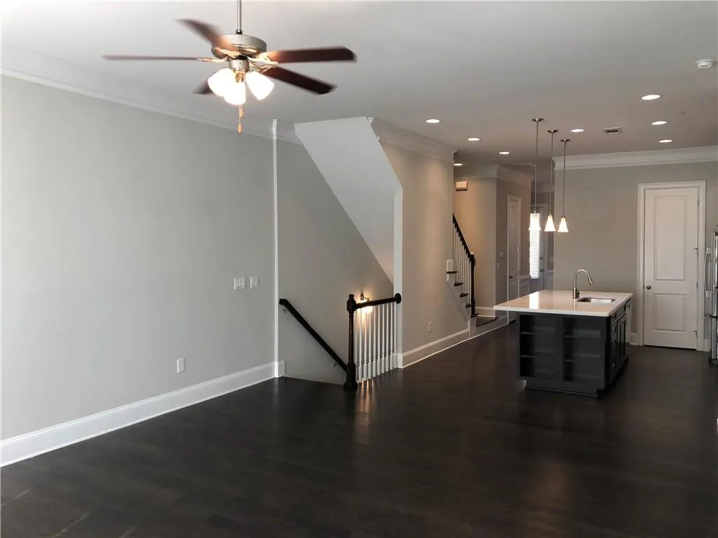 198 Alderwood Point, Atlanta, Georgia 30328, 3 Bedrooms Bedrooms, ,3 BathroomsBathrooms,Residential,Sold,198 Alderwood Point,6091965