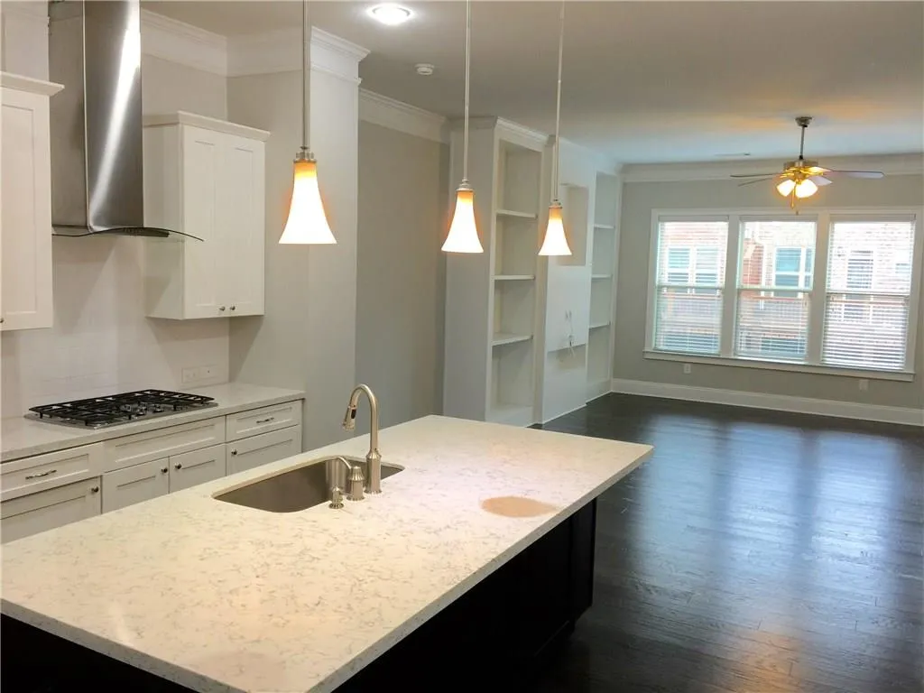 198 Alderwood Point, Atlanta, Georgia 30328, 3 Bedrooms Bedrooms, ,3 BathroomsBathrooms,Residential,Sold,198 Alderwood Point,6091965