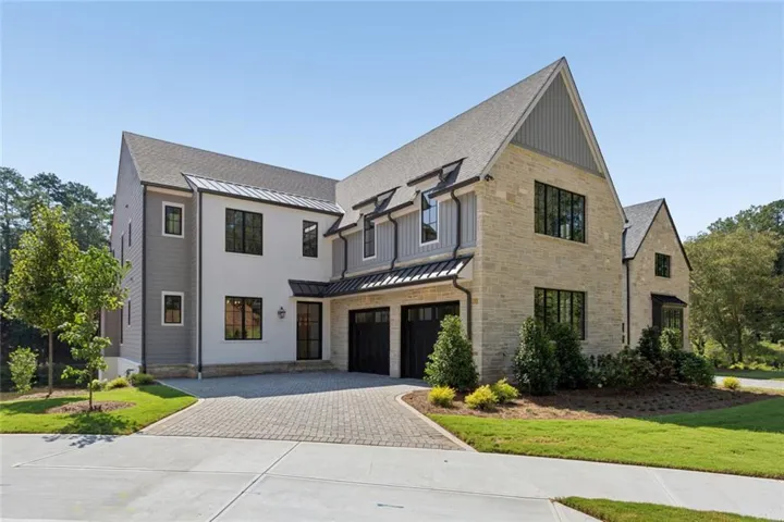 140 Lake Estates Drive, Roswell, Georgia 30075