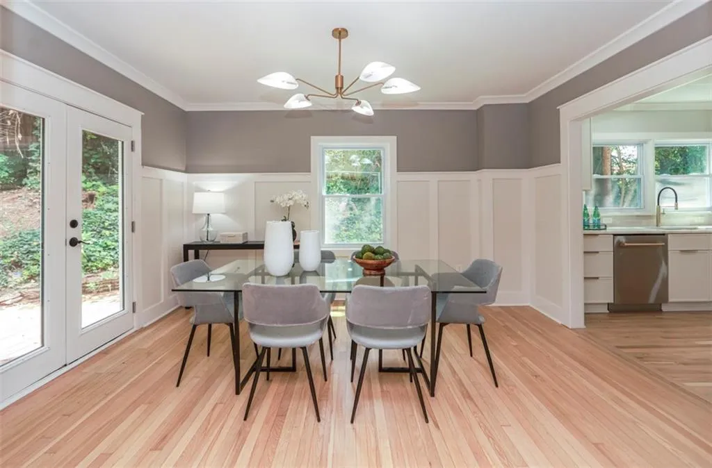 2908 N Hills Drive Ne, Atlanta, Georgia 30305, 3 Bedrooms Bedrooms, ,2 BathroomsBathrooms,Residential,For Sale,2908 N Hills Drive Ne,7625467